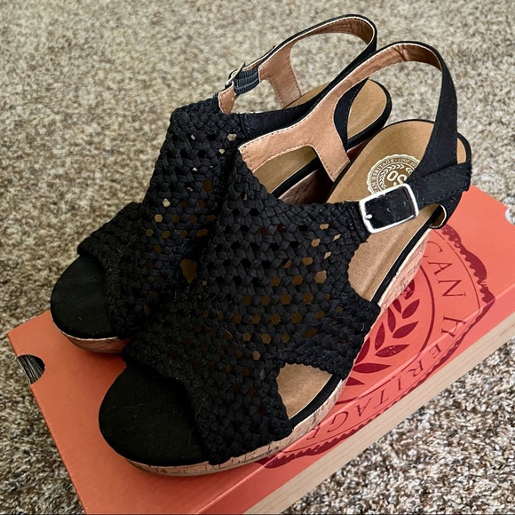 SO (Kohl's) Wedges - Picture 2 of 7